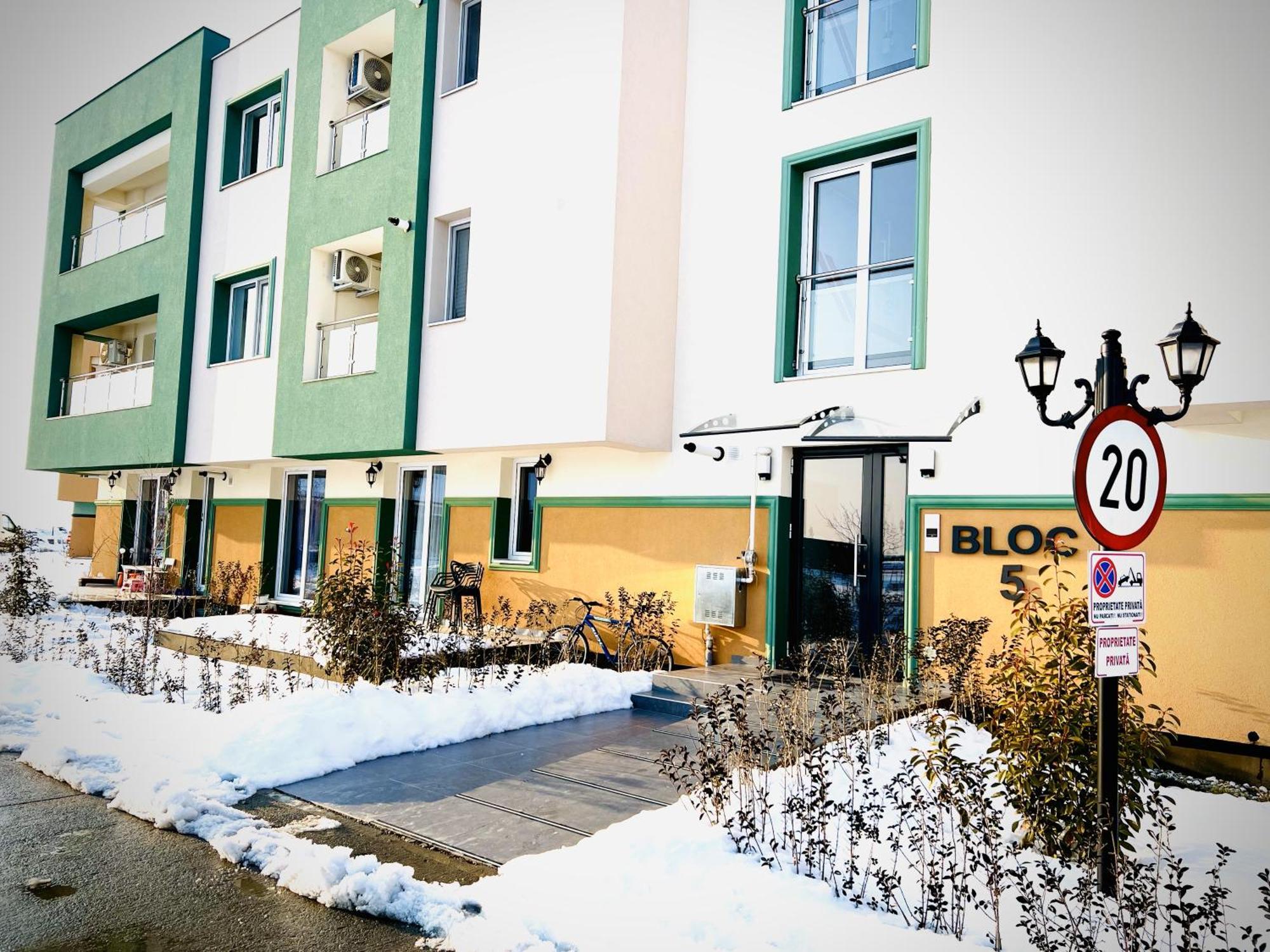 Ferienwohnung Airport Gardens Loft Otopeni Exterior foto