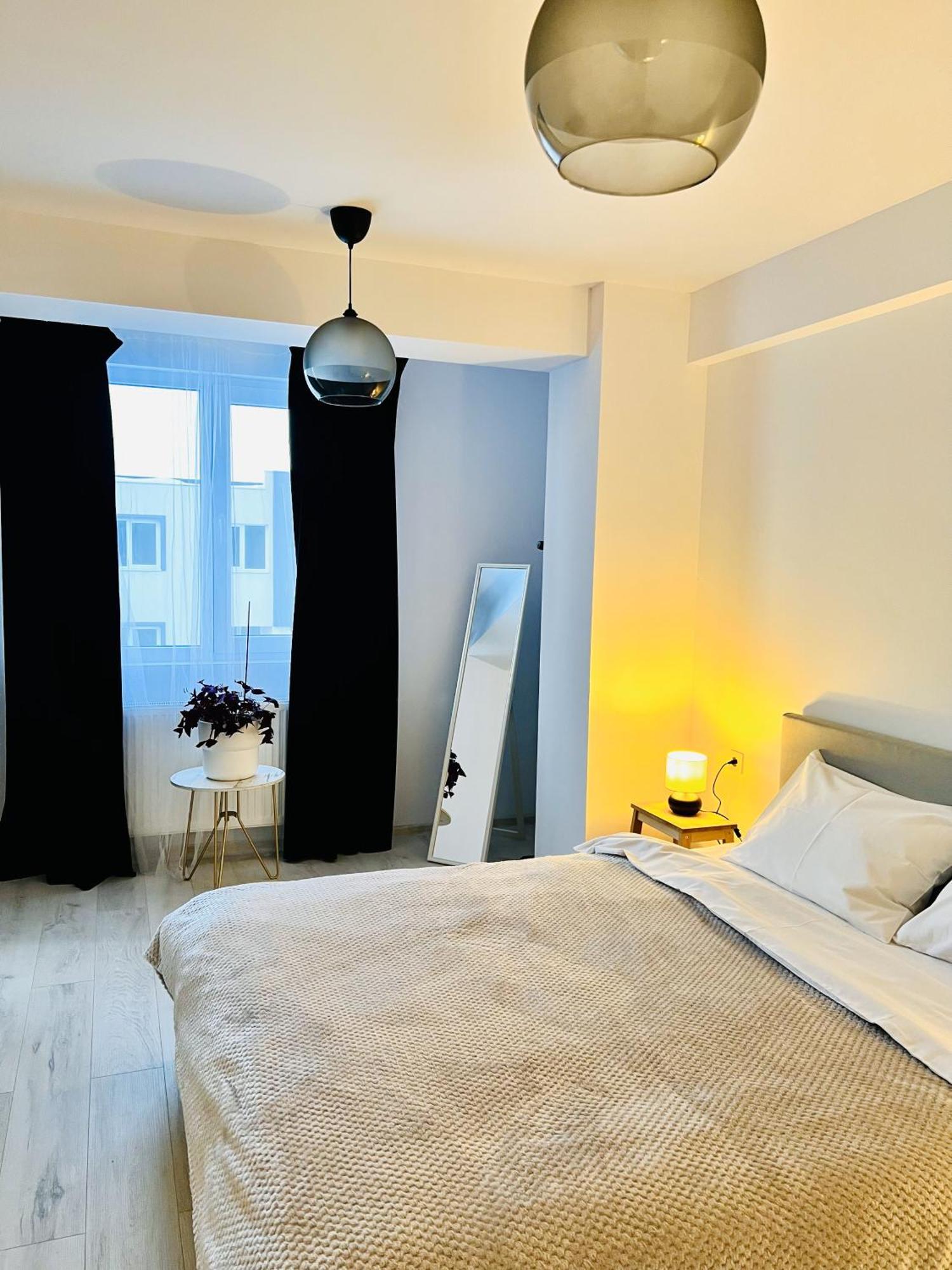 Ferienwohnung Airport Gardens Loft Otopeni Exterior foto